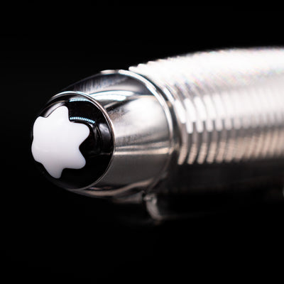 Zoomed-in view of the top of the cap with the finial on the Montblanc Meisterstuck 146 Solitaire Geometry City Edition LeGrand Fountain Pen - Tokyo.