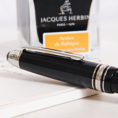 Montblanc Meisterstuck 161 UNICEF 2017 Signature for Good LeGrand Ballpoint Pen - Preowned Clip