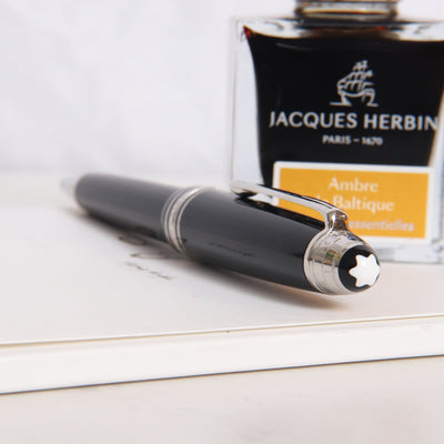 Montblanc Meisterstuck 161 UNICEF 2017 Signature for Good LeGrand Ballpoint Pen - Preowned Logo