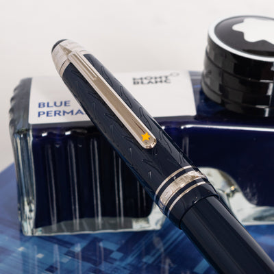 Montblanc Meisterstuck 162 Le Petit Prince Fox LeGrand Rollerball Pen clip