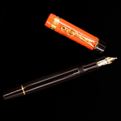 An overhead view of the Montblanc Meisterstuck Donation Series Johann Sebastian Bach Fountain Pen - Preowned uncapped.
