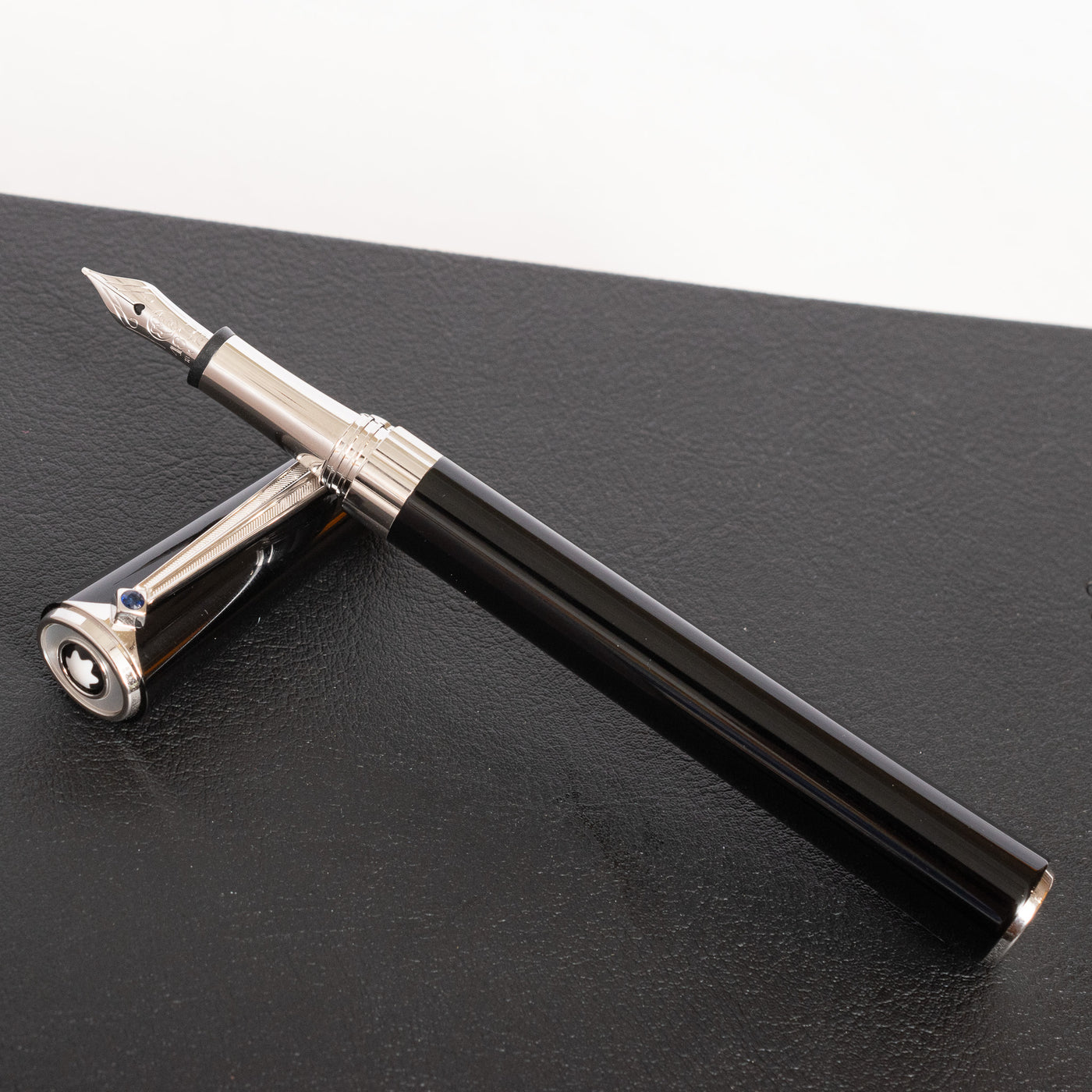 Montblanc Muses Marlene Dietrich Fountain Pen Special Edition