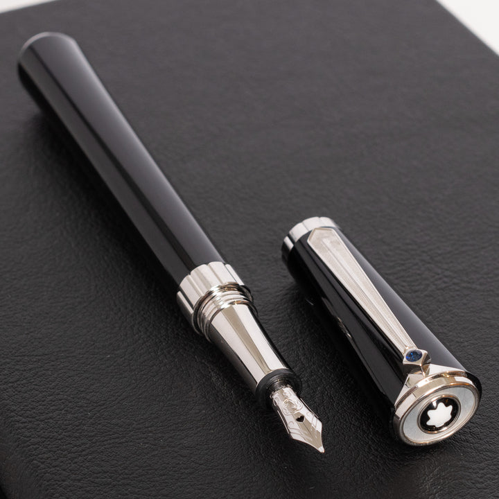 限定モデル　モンブラン 万年筆　Marlene Dietrich Montblanc Muses Marlene Dietrich Fountain Pen - Preowned – Truphae