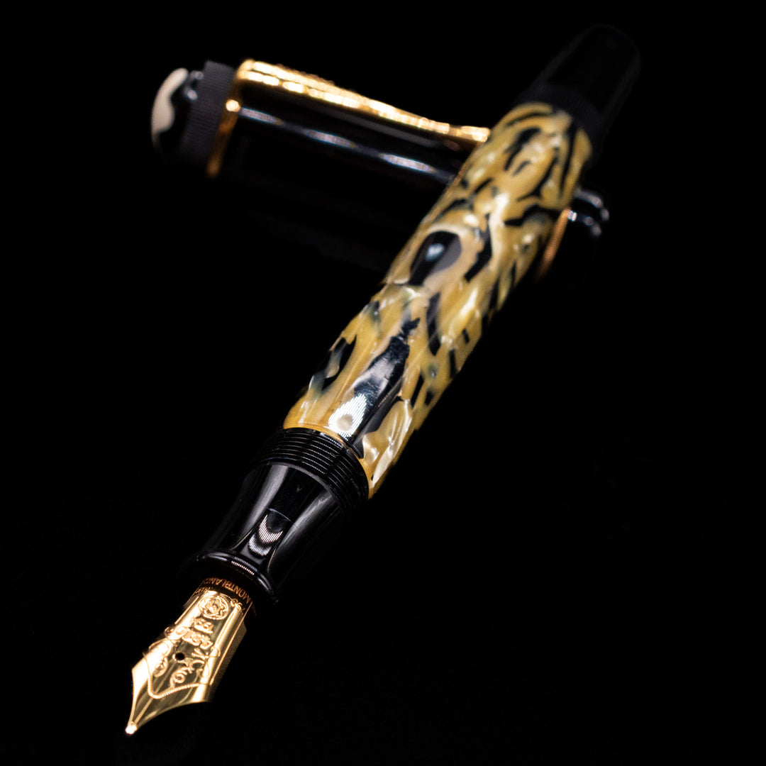 【MONTBLANC Oscar Wilde 万年筆】 Montblanc Oscar Wilde Limited Edition Fountain Pen - Preowned