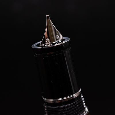 A macro shot of the retractable nib on the Montblanc Patron of Art Sir Henry Tate 4810 Fountain Pen - Preowned.