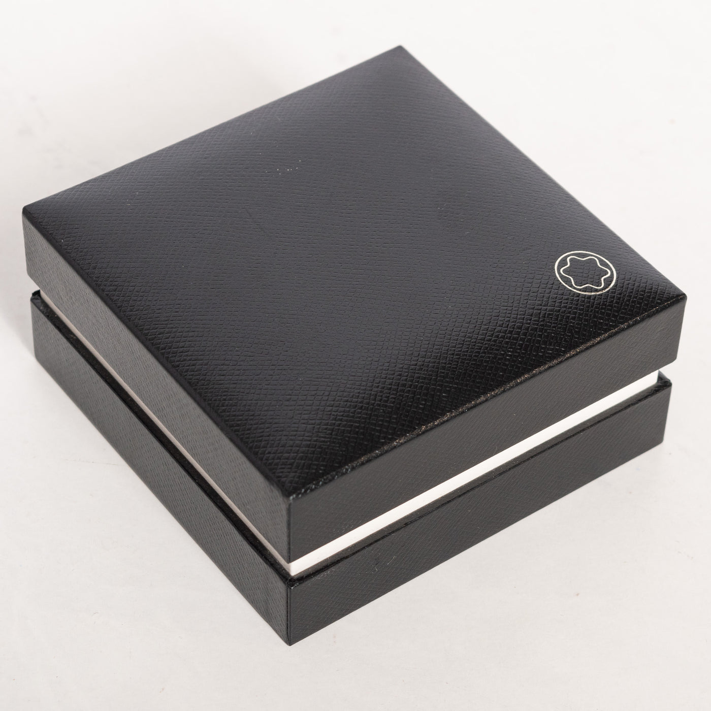 Montblanc Sterling Silver & Black Onyx Cufflinks 35822 box