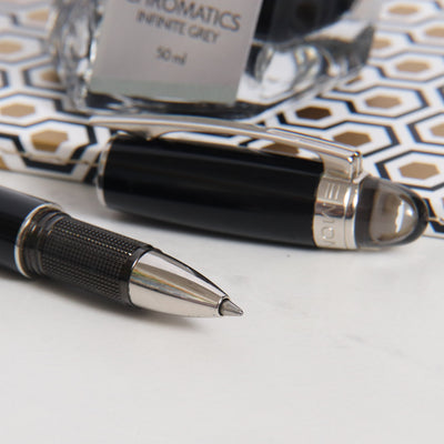 Montblanc Starwalker Black & Platinum Rollerball Pen - Preowned Tip Details