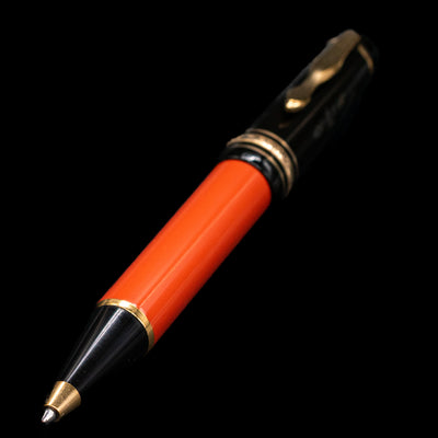 A full view of the Montblanc Writer's Edition Ernest Hemingway Ballpoint Pen - Preowned with a focus on the tip.