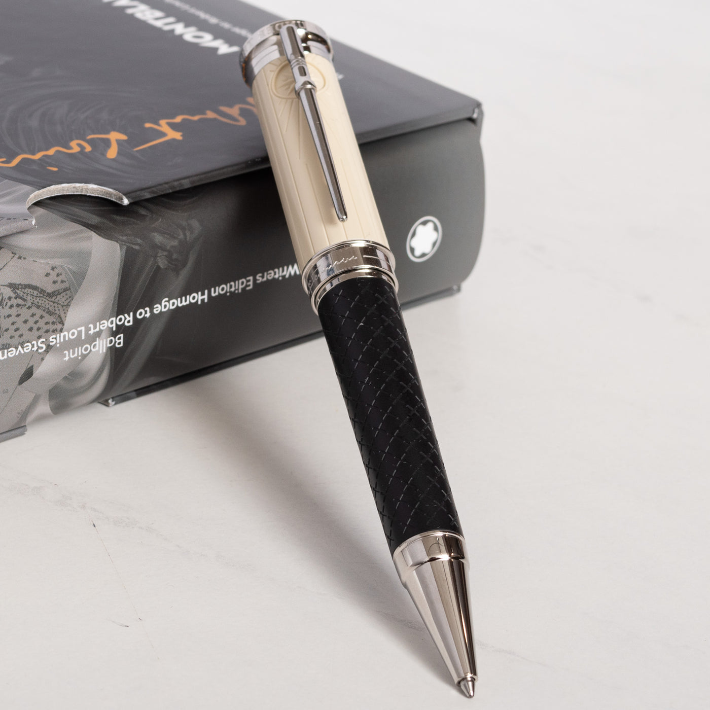 Montblanc Writer's Edition Homage to Robert Louis Stevenson Ballpoint Pen Black & White