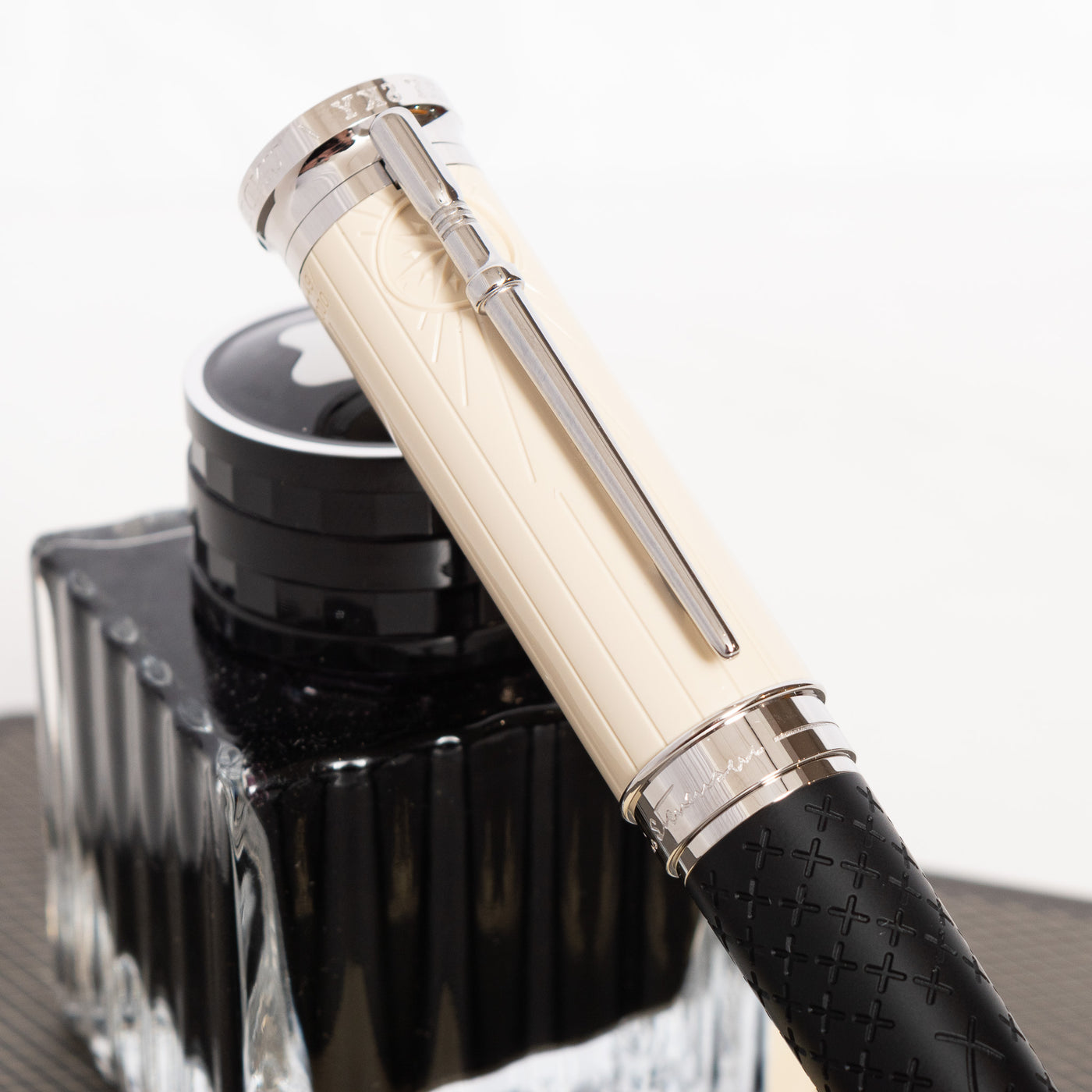 Montblanc Writer's Edition Homage to Robert Louis Stevenson Rollerball Pen Clip