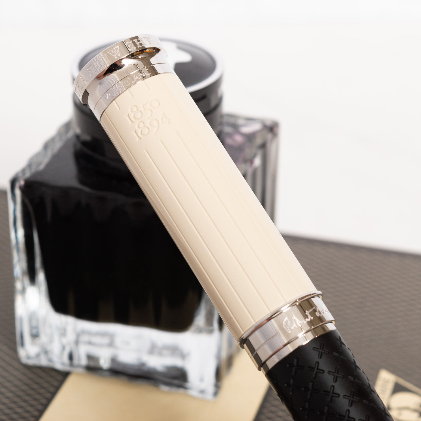 Montblanc Writer's Edition Homage to Robert Louis Stevenson Rollerball Pen Engraved Cap