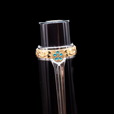 A macro shot of the top band detail above the clip on the Montblanc Writer's Edition Honore de Balzac Ballpoint Pen - Preowned.