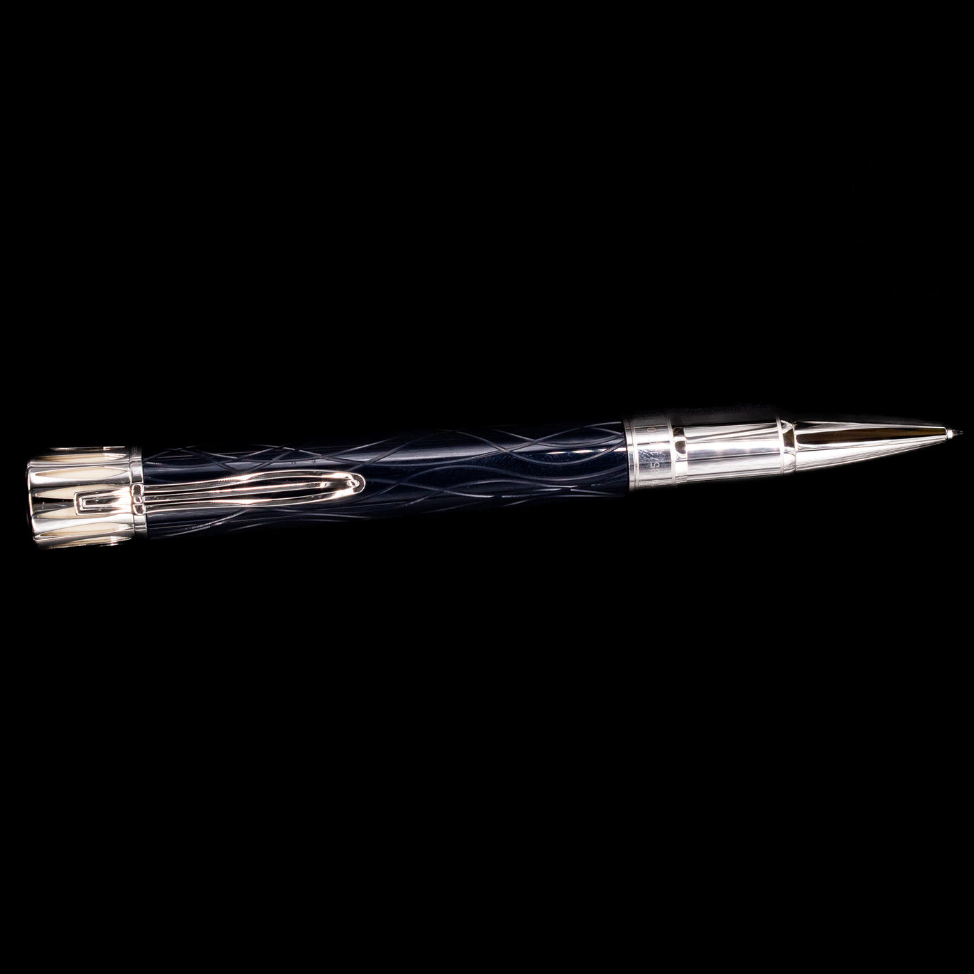 An overhead view of the Montblanc Writer's Edition Mark Twain Ballpoint Pen - Preowned activated.