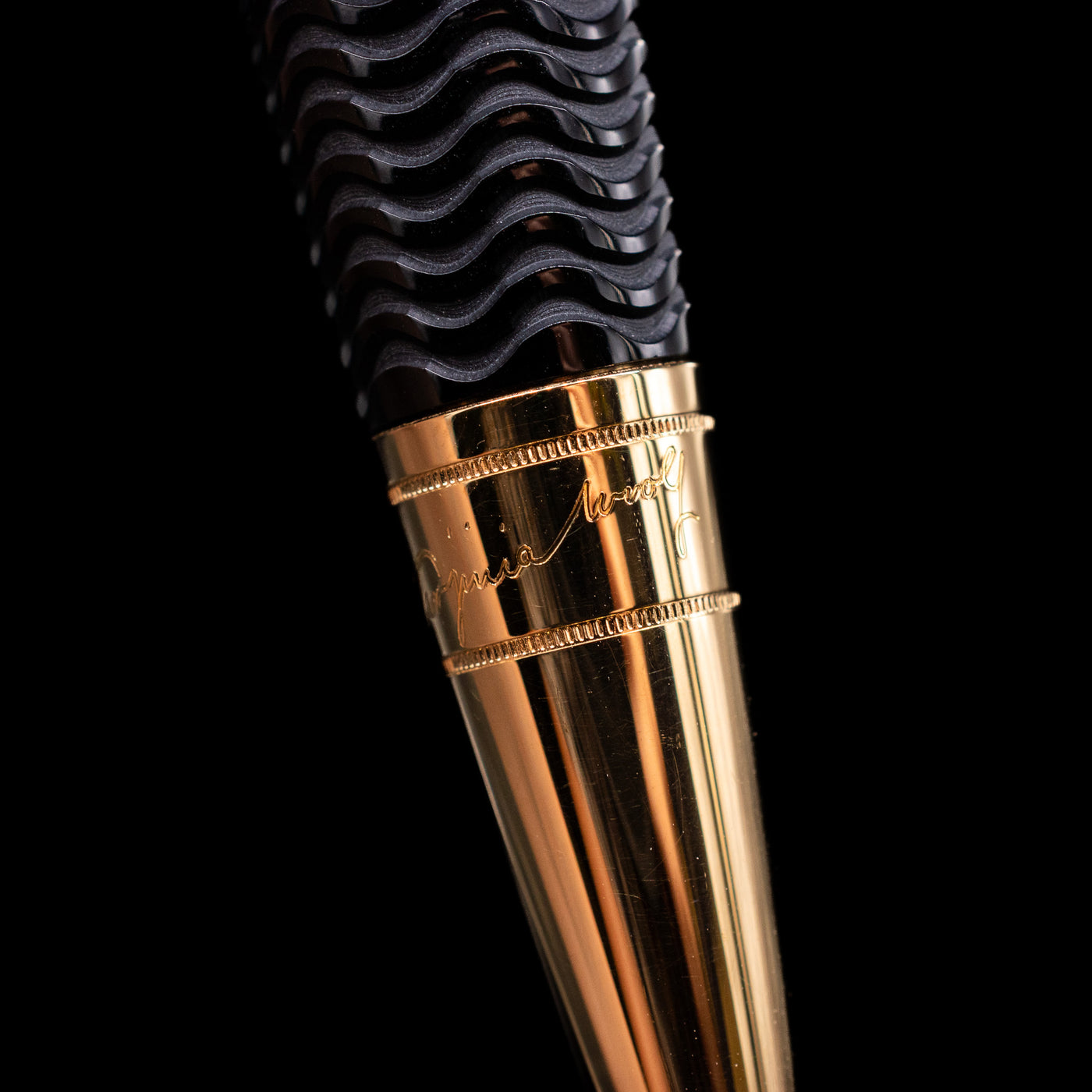 A detailed shot of the writer's signature at the bottom of the Montblanc Writer's Edition Virginia Woolf Ballpoint Pen - Preowned.