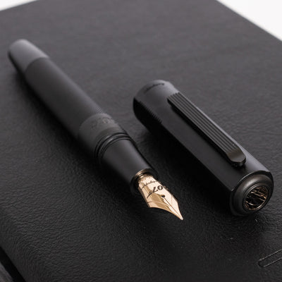 Montegrappa 007 James Bond Special Issue Fountain Pen All Black