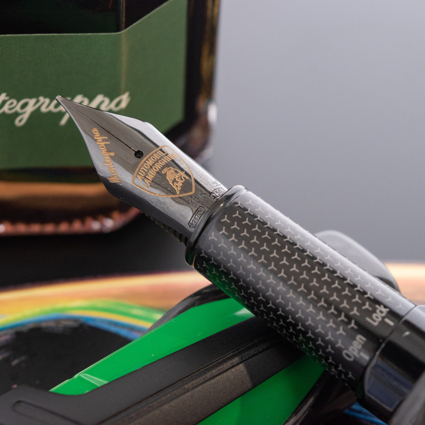 Montegrappa Automobili Lamborghini Viper Verde Green Fountain Pen 18k gold nib