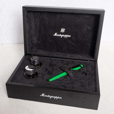  pMontegrappa Automobili Lamborghini Viper Verde Green Fountain Pen packaging