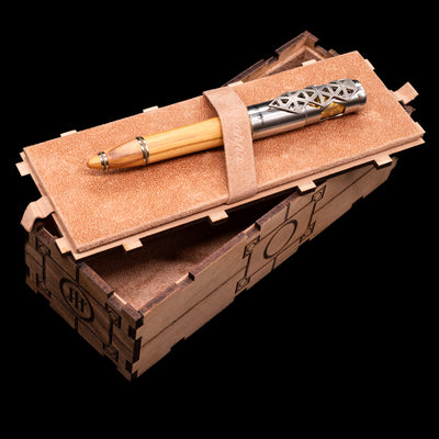Montegrappa Leonardo da Vinci 500th Anniversary Fountain Pen laying in the inner box.