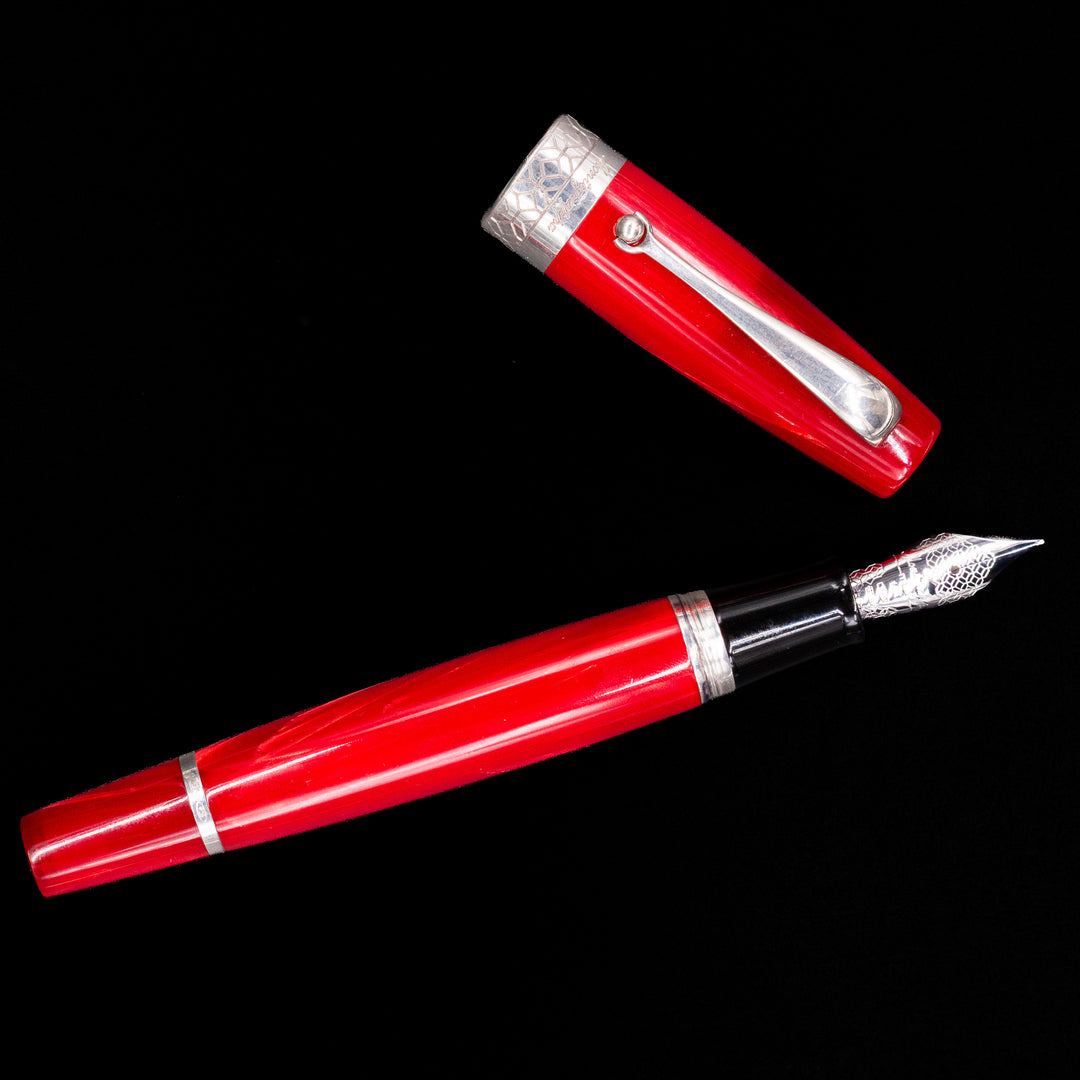美品 訳アリ Montegrappa Miya Red 万年筆 M Montegrappa Miya 450 Red Celluloid Fountain Pen – Truphae