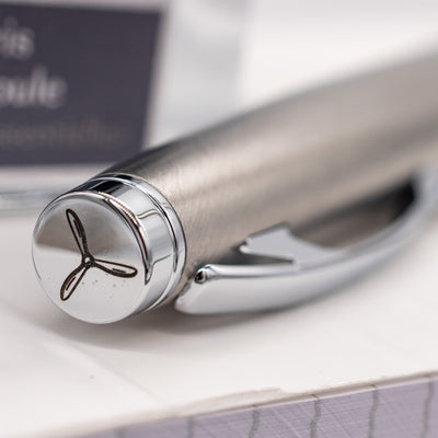Monteverde Dakota Fountain Pen - Silver cap top