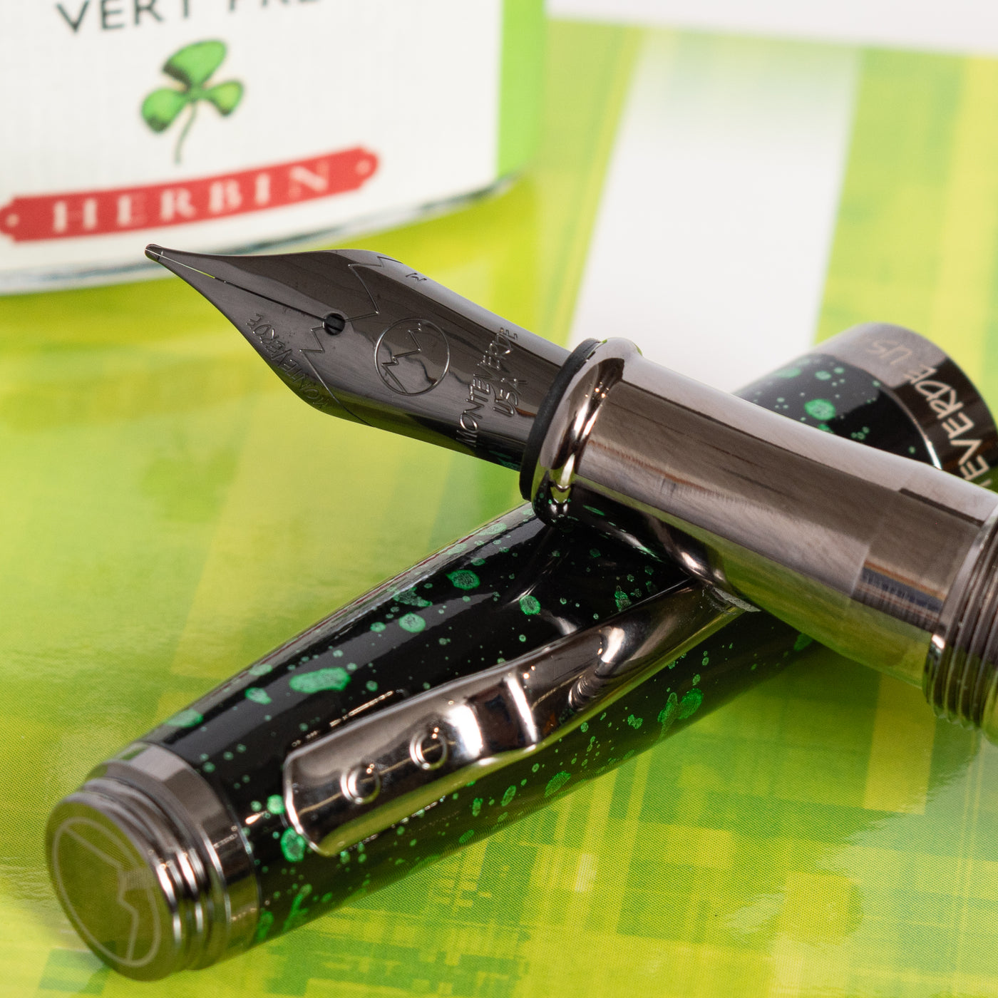 Monteverde Invincia Vega Starlight Green Fountain Pen Stainless Steel Nib