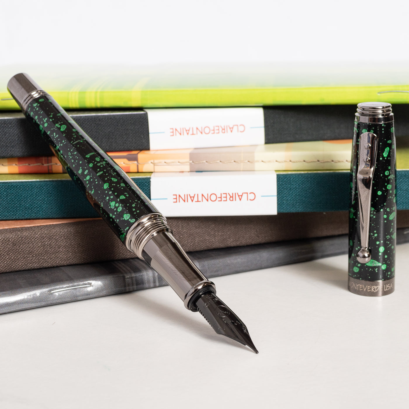 Monteverde Invincia Vega Starlight Green Fountain Pen