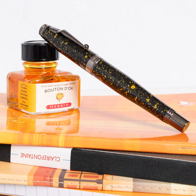 Monteverde Invincia Vega Starlight Yellow Fountain Pen Capped