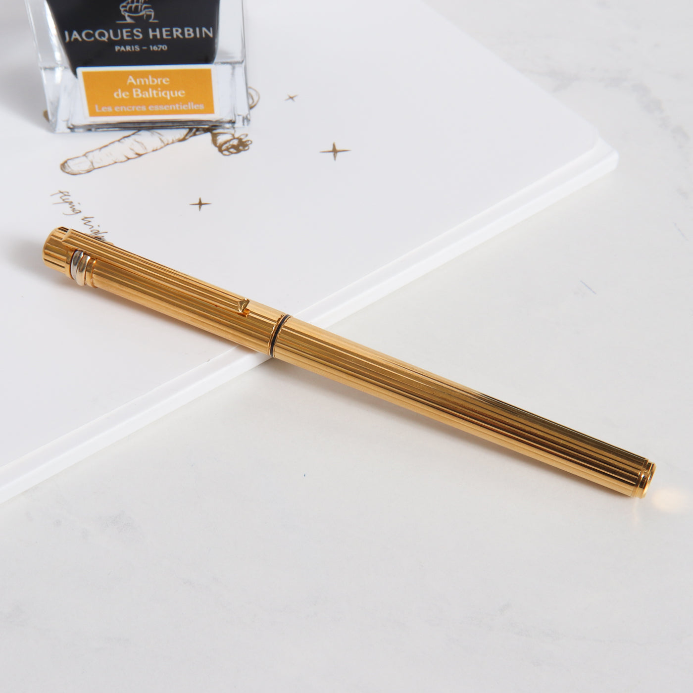 Must de Cartier Trinity Godron Gold Plated Pinstripe Fountain Pen - Preowned Capped