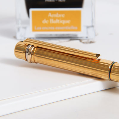Must de Cartier Trinity Godron Gold Plated Pinstripe Fountain Pen - Preowned Clip
