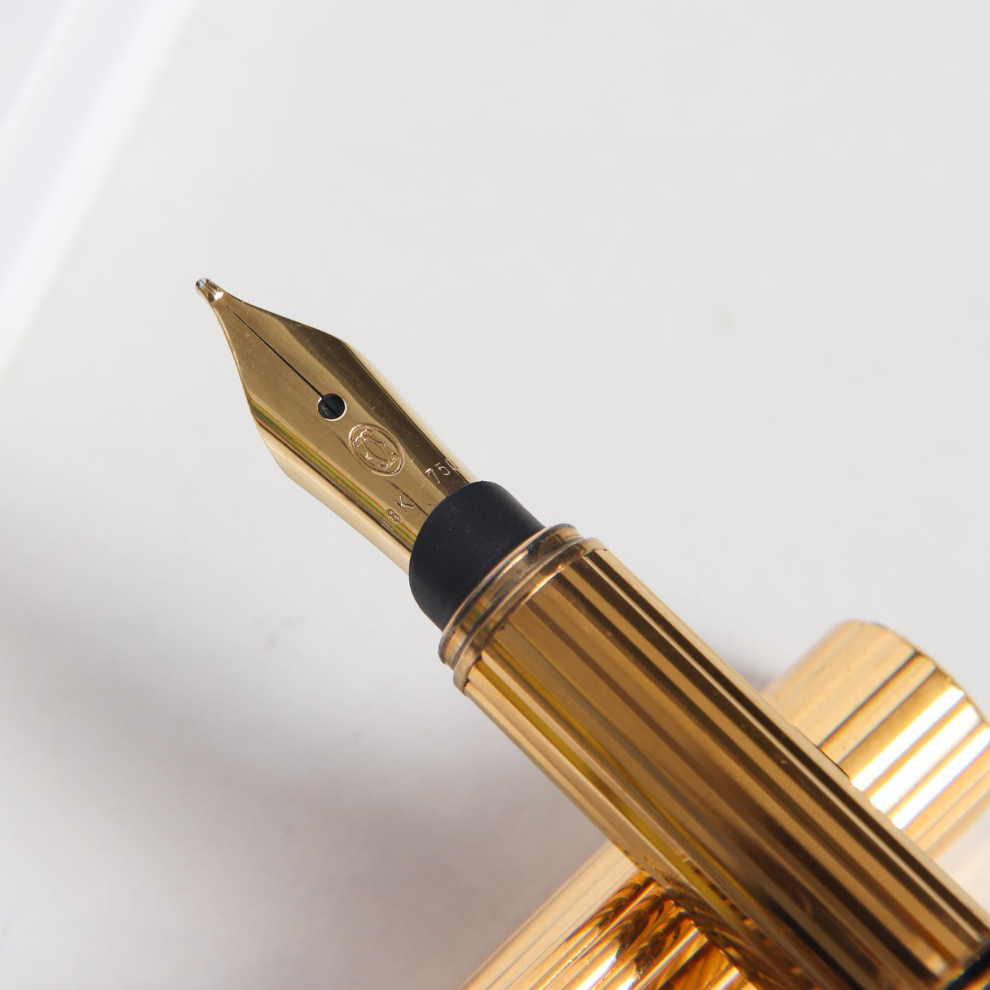 Must de Cartier Trinity Godron Gold Plated Pinstripe Fountain Pen - Preowned Nib