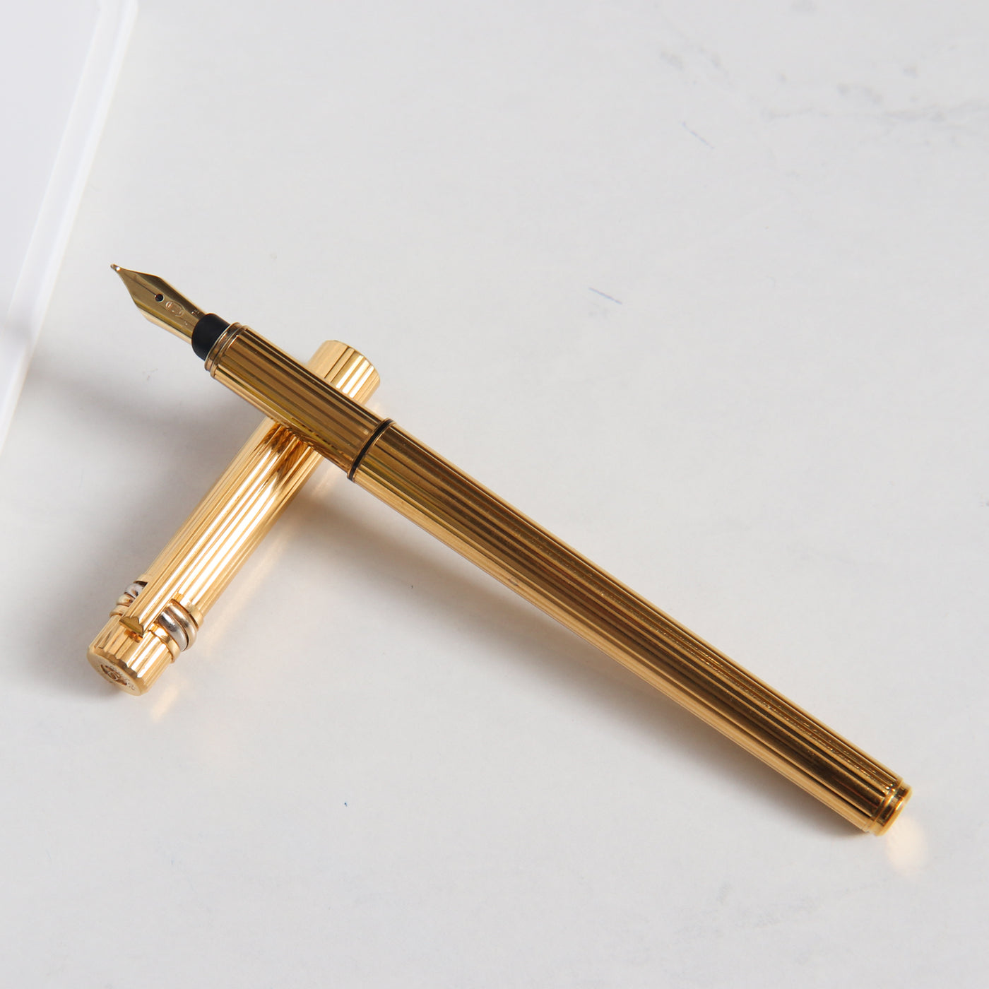 Must de Cartier Trinity Godron Gold Plated Pinstripe Fountain Pen - Preowned