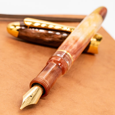 Nahvalur Horizon Fountain Pen - Desert uncapped