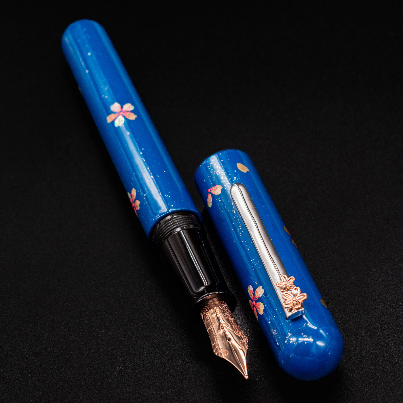 Nahvalur Ikkaku Fountain Pen - Cherry Blossom Blue Urushi