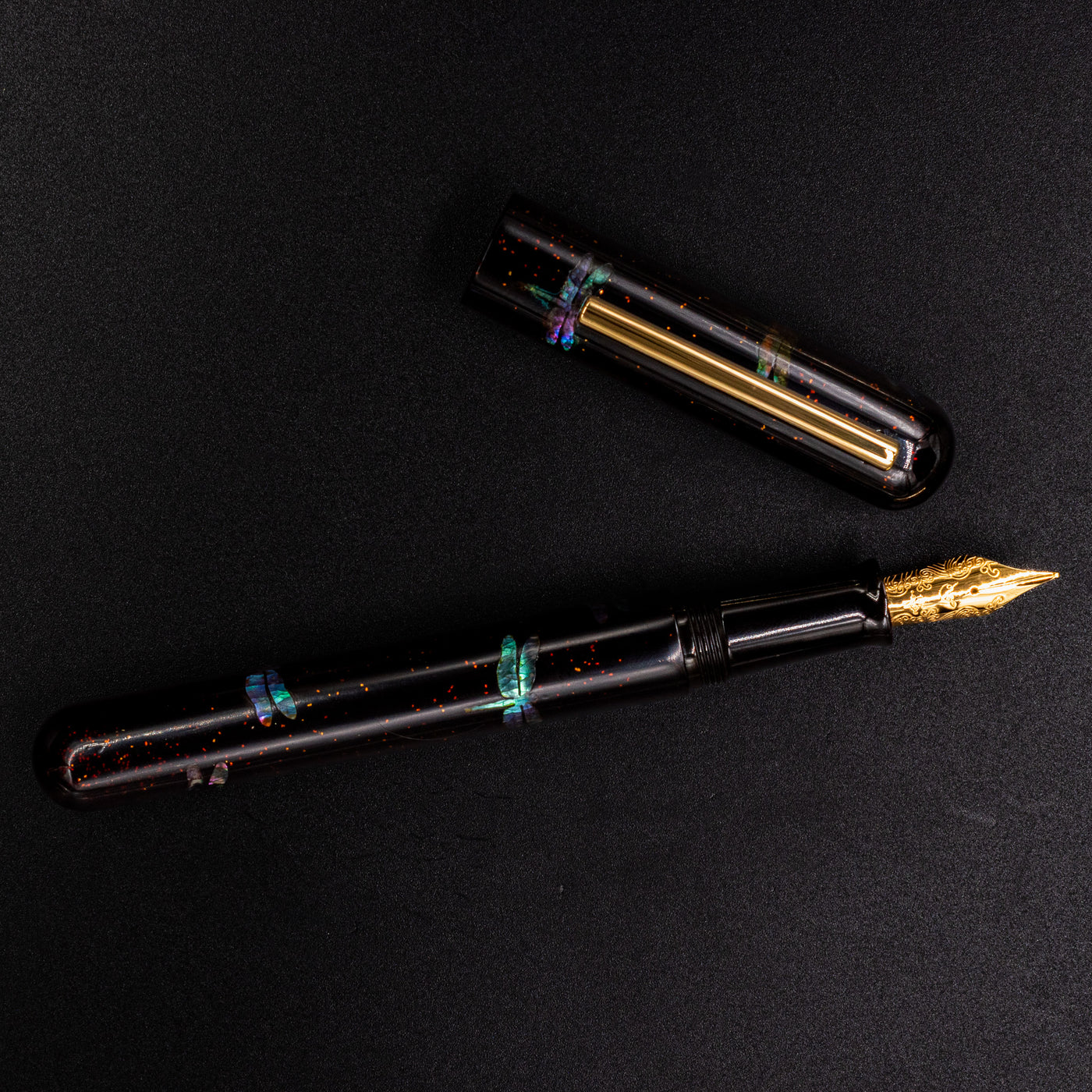 Nahvalur Ikkaku Fountain Pen - Dragonfly Urushi Maki-e