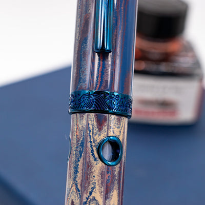 Nahvalur Nautilus Fountain Pen - Blue Ringed Octopus center band