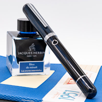 Nahvalur Nautilus Fountain Pen - Maylandia Blue capped