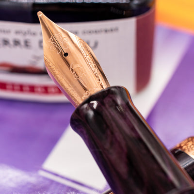 Nahvalur Nautilus Fountain Pen - Stylophora Berry rose gold trim