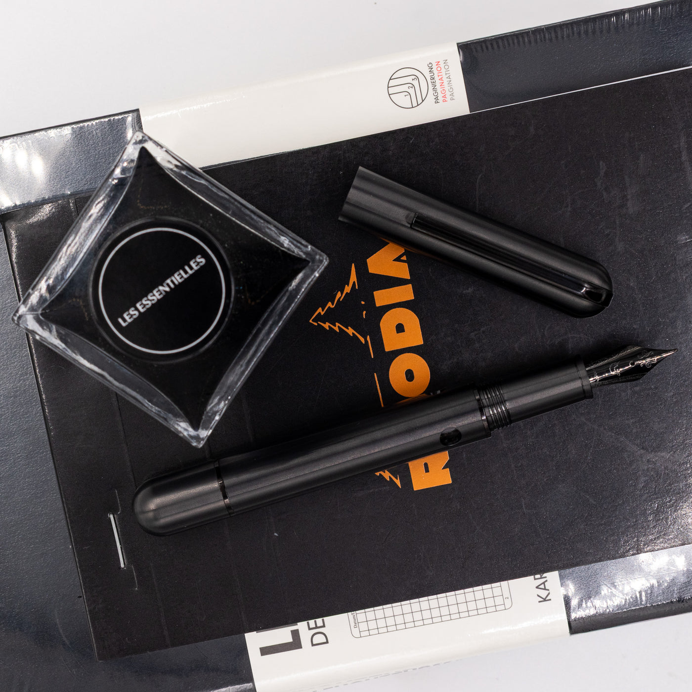 Nahvalur Nautilus Ti Fountain Pen - Black PVD