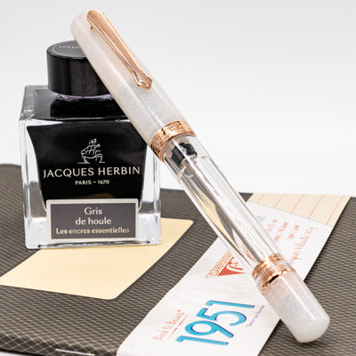 Nahvalur Original Plus Fountain Pen - Matira Quartz capped