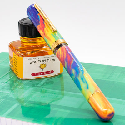 Nahvalur Voyage Fountain Pen - 2024 Pride capped