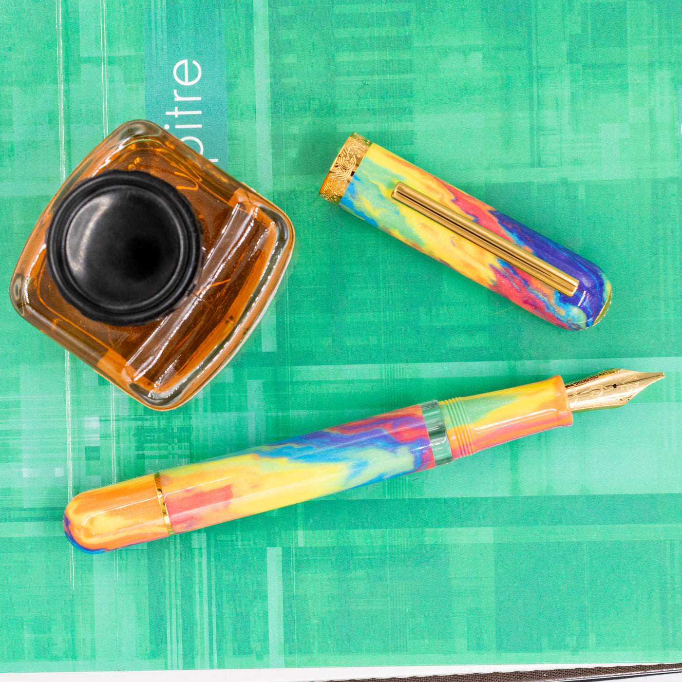 Nahvalur Voyage Fountain Pen - 2024 Pride multi color