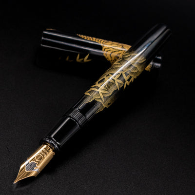  Namiki Chinkin Emperor Tiger Fountain Pen uncapped
