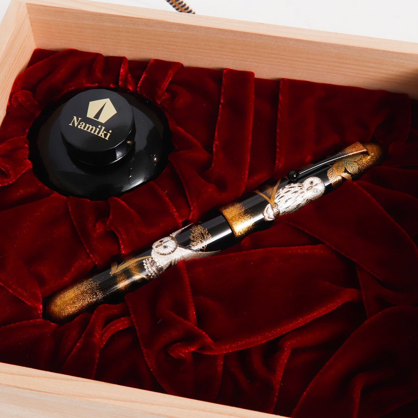 Namiki Emperor Owl Maki-e Fountain Pen Inside Packaging