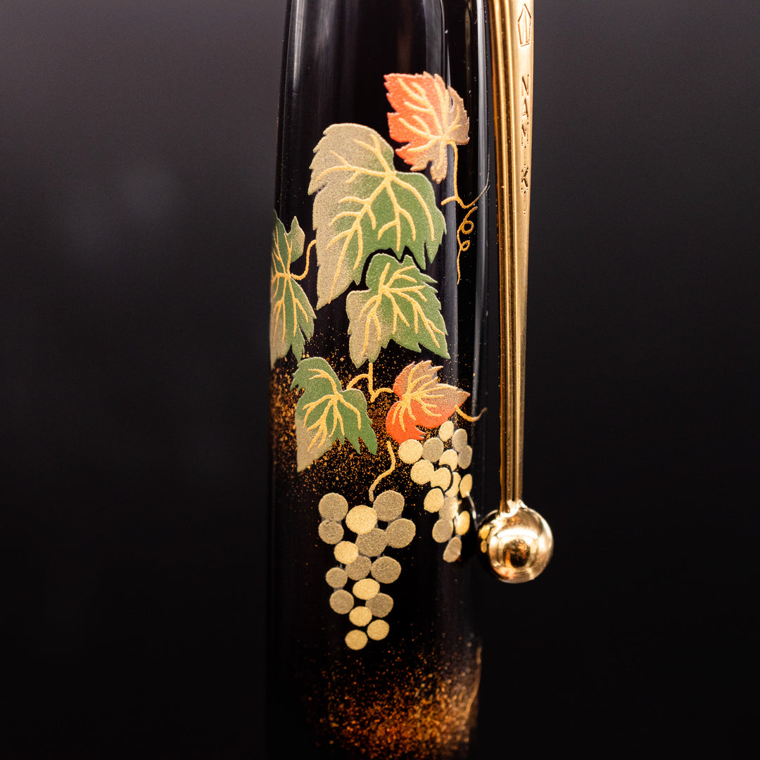 Namiki Yukari Maki-e Fountain Pen - Grapevine – Truphae