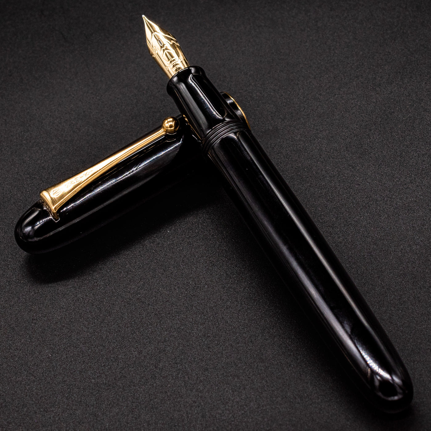 Namiki Yukari Royale Fountain Pen - Black roiro