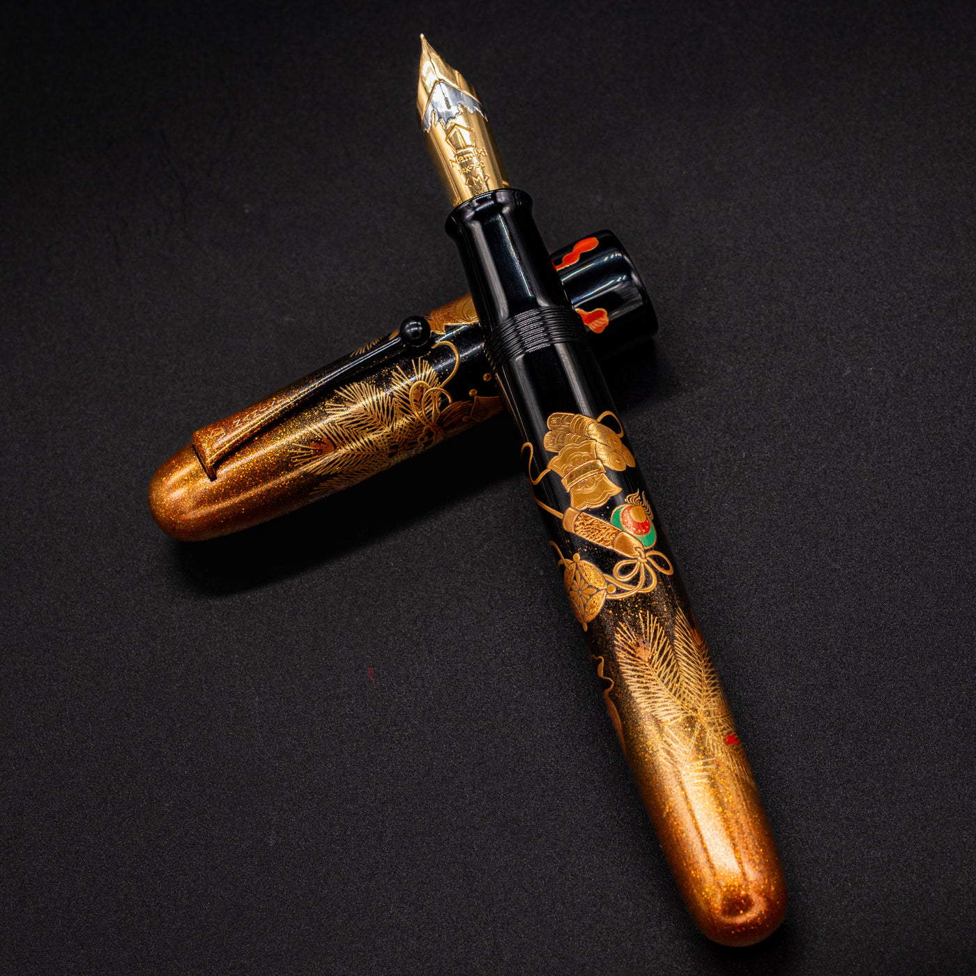 Namiki Emperor Fountain Pen - Treasure black and gold