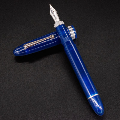 Omas Ogiva Fountain Pen - Blu Silver piston filled