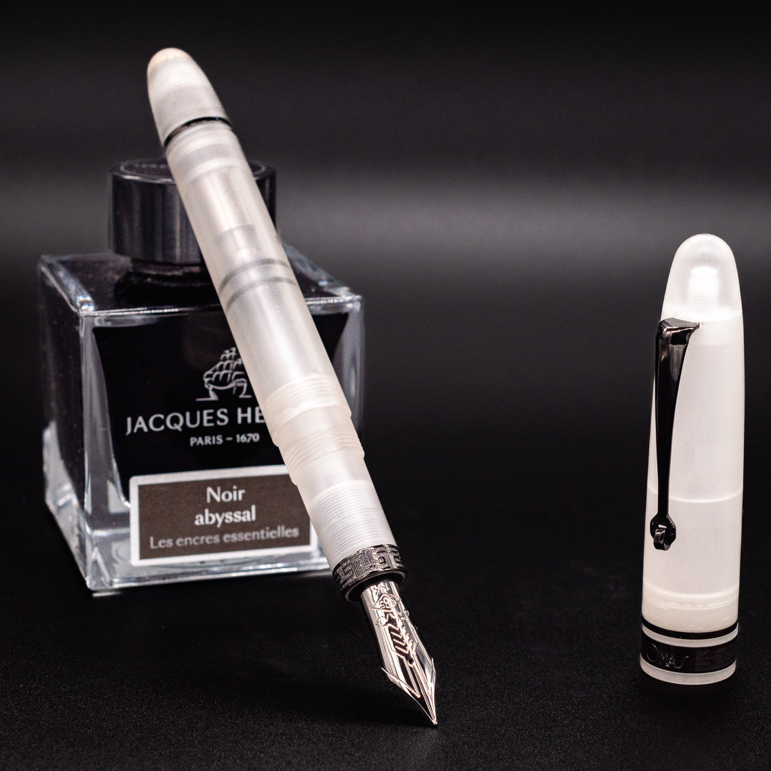 OMAS Ogiva Frosted Demonstrator Black Fountain Pen - 14k – Truphae