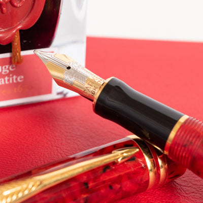 Parker Duofold International Jasper Red Fountain Pen nib detail