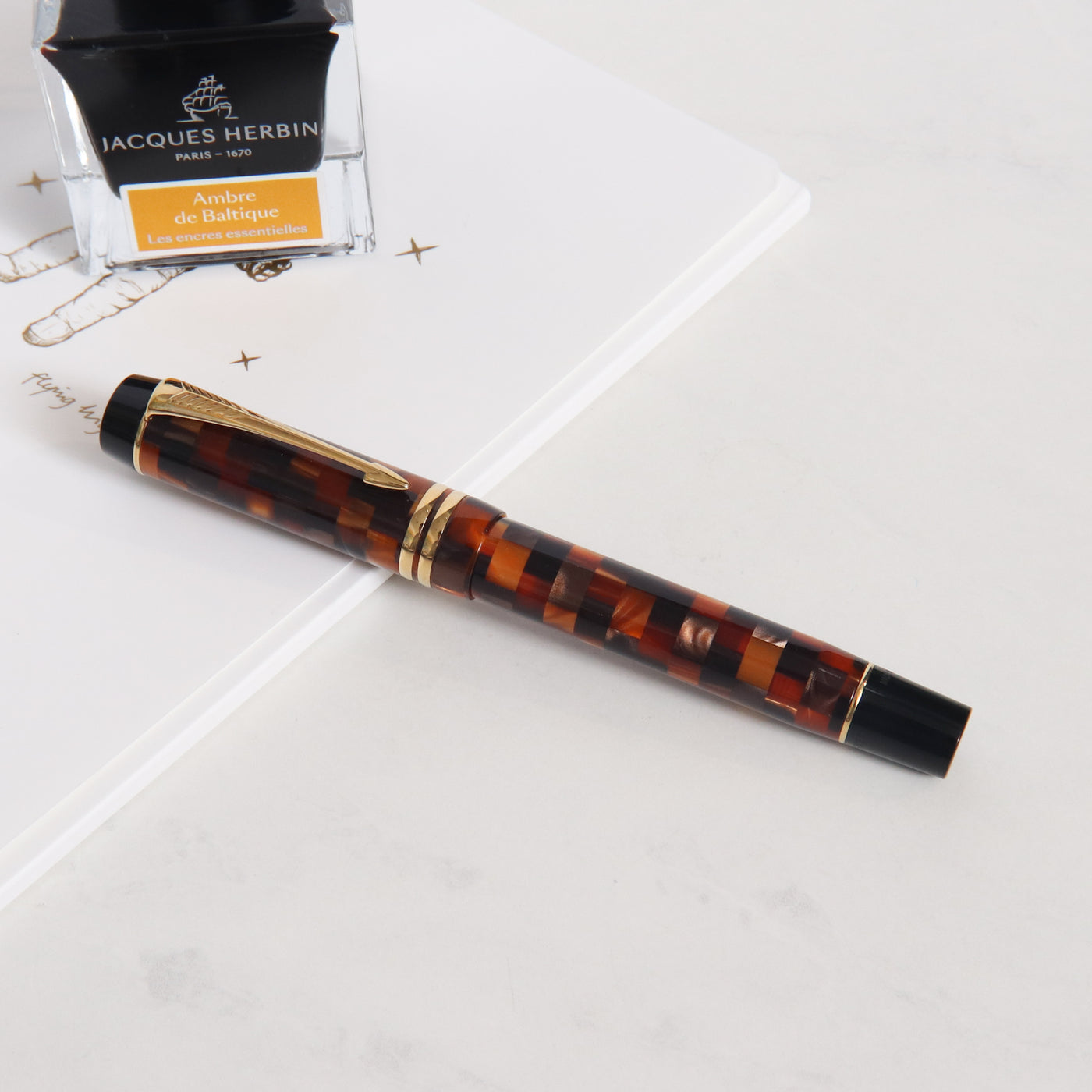 Parker Duofold Centennial Amber Check Fountain Pen - Preowned Capped